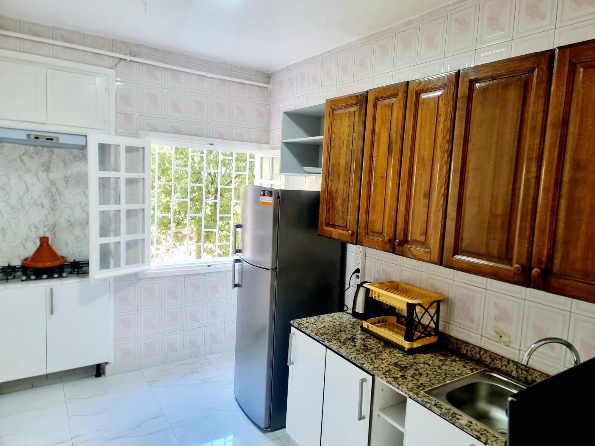 3 Bedrooms Family Stay, Garden Space Apartment